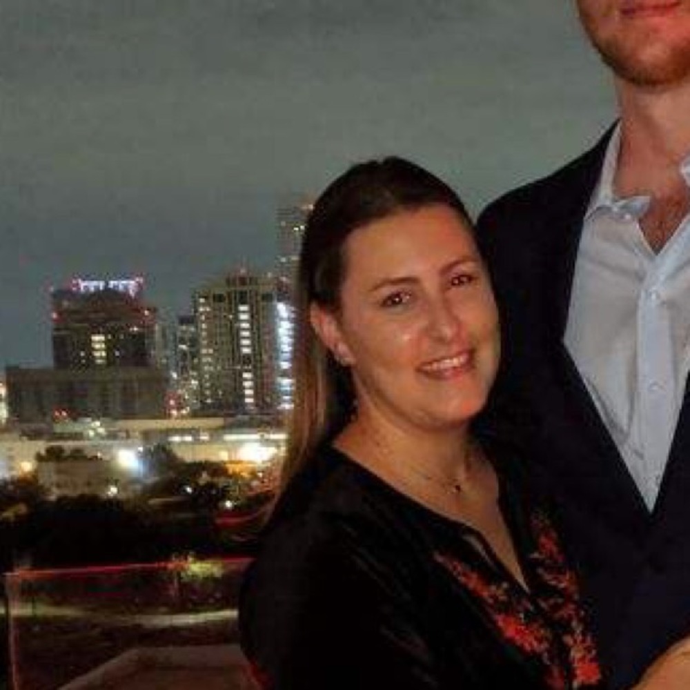 Meet your Posher, Caitlin